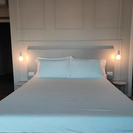 بيت ضيافة Residenza Montebello 4*
